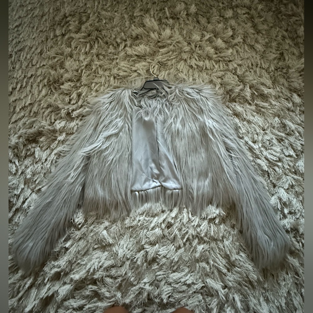 PrettyLittleThing Faux Fur Coat in Light Gray